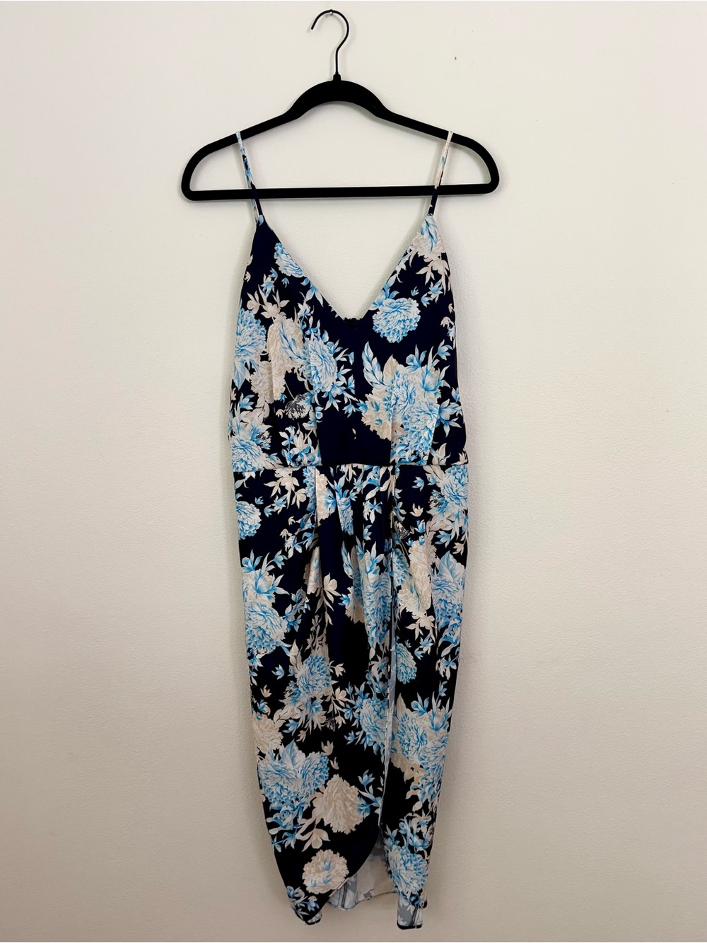 Chelsea28 Navy Floral V-Neck Midi Dress with Light Blue and Cream Blooms